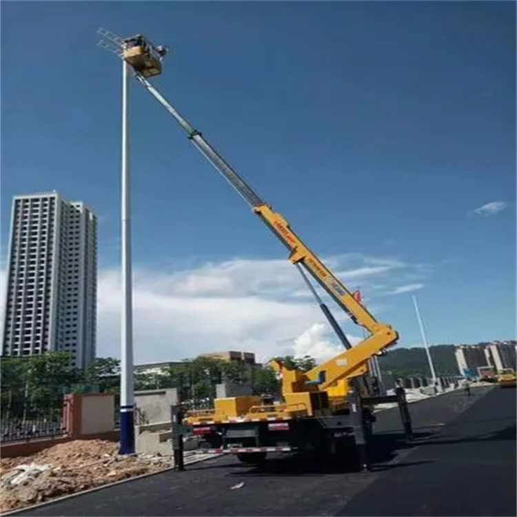 横林镇维修路灯的曲臂升降车出租