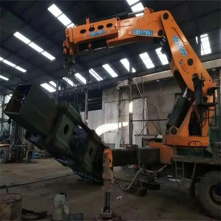 横林镇130吨折臂吊车出租吊机租赁附近电话