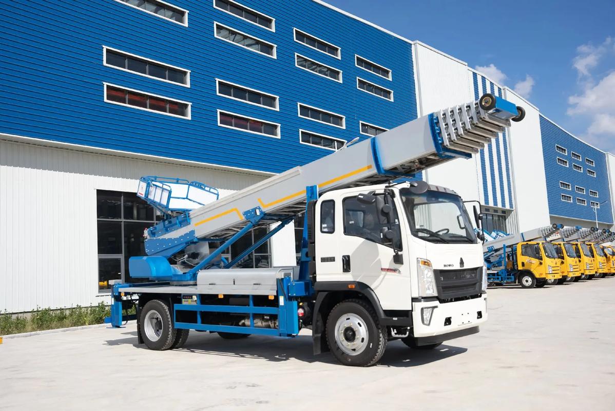 横林镇出租云梯车高空作业车 建筑垃圾搬运